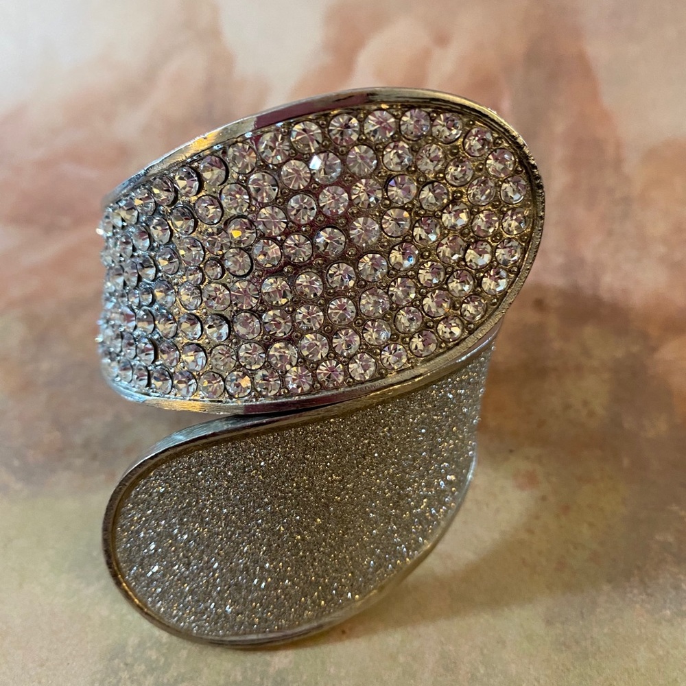 BN Silver Sparkle Bangle